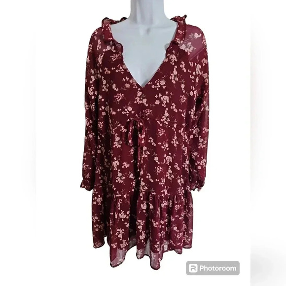 American Eagle Medium Maroon Ditzy Floral Dress Boho Prairie Cottagecore Preppy - Picture 1 of 8